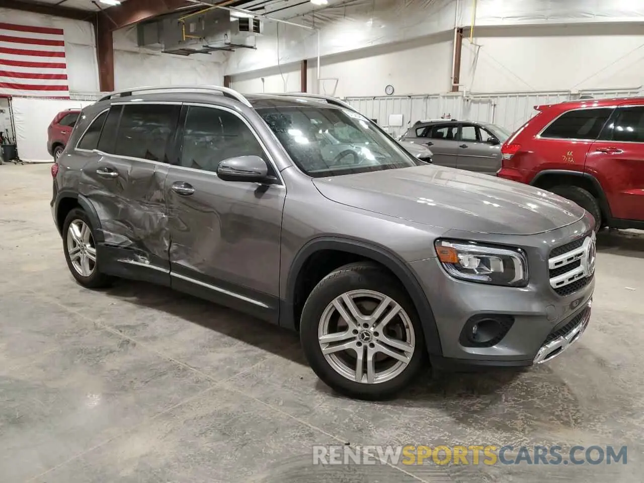 4 Photograph of a damaged car W1N4M4HB0MW109072 MERCEDES-BENZ GLB-CLASS 2021
