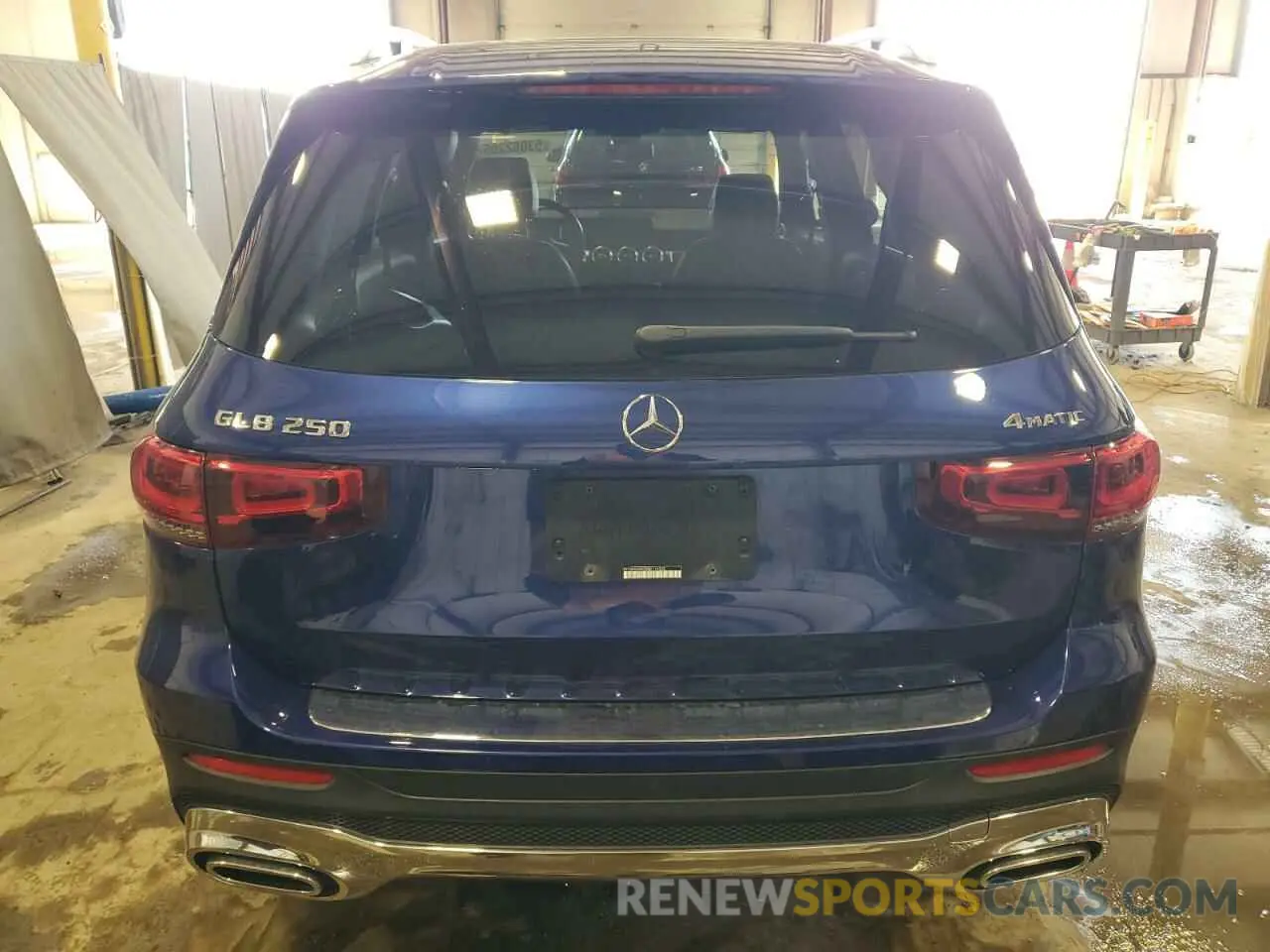 6 Photograph of a damaged car W1N4M4HB2MW114323 MERCEDES-BENZ GLB-CLASS 2021