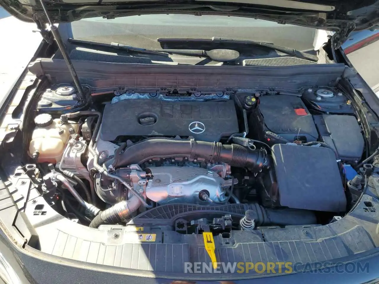 12 Photograph of a damaged car W1N4M4HB2MW114953 MERCEDES-BENZ GLB-CLASS 2021