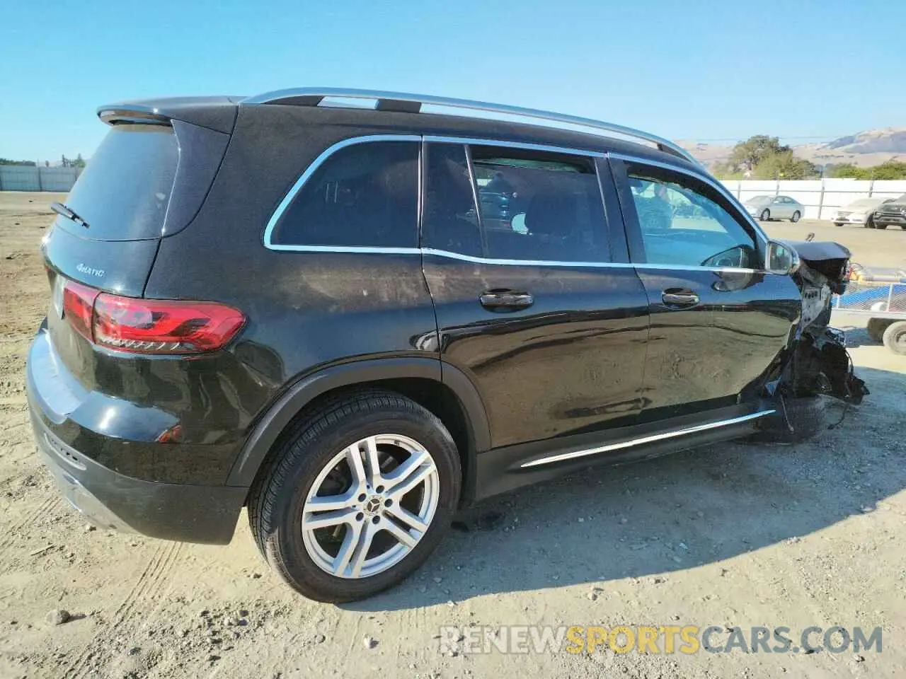 3 Photograph of a damaged car W1N4M4HB3MW105825 MERCEDES-BENZ GLB-CLASS 2021