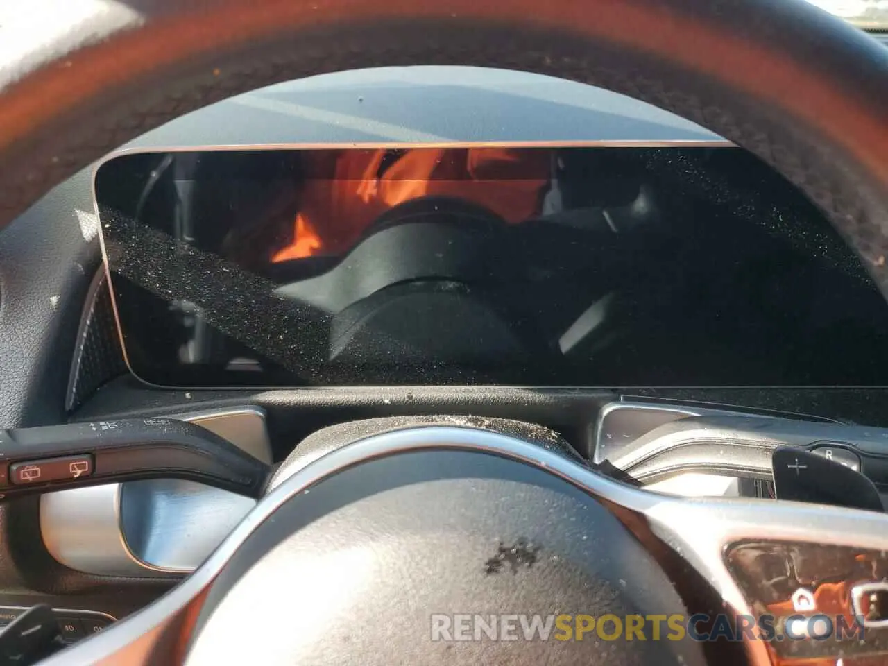 9 Photograph of a damaged car W1N4M4HB3MW110815 MERCEDES-BENZ GLB-CLASS 2021