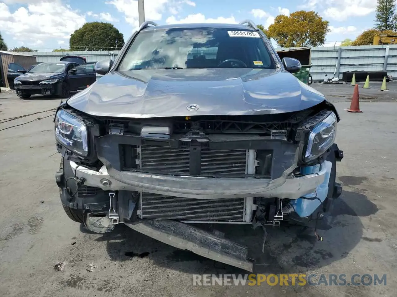 5 Photograph of a damaged car W1N4M4HB3MW114895 MERCEDES-BENZ GLB-CLASS 2021