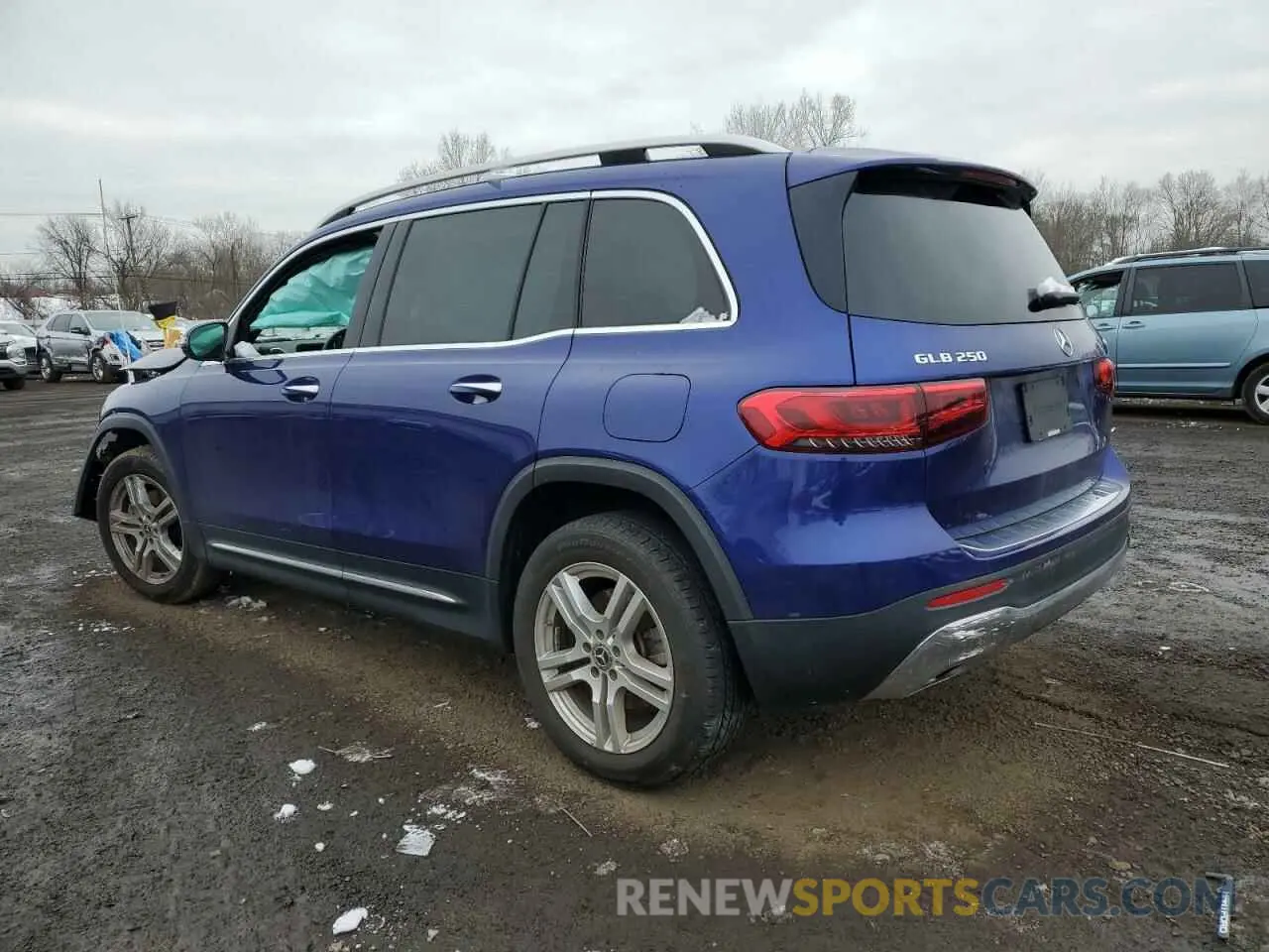 2 Photograph of a damaged car W1N4M4HB3MW116176 MERCEDES-BENZ GLB-CLASS 2021