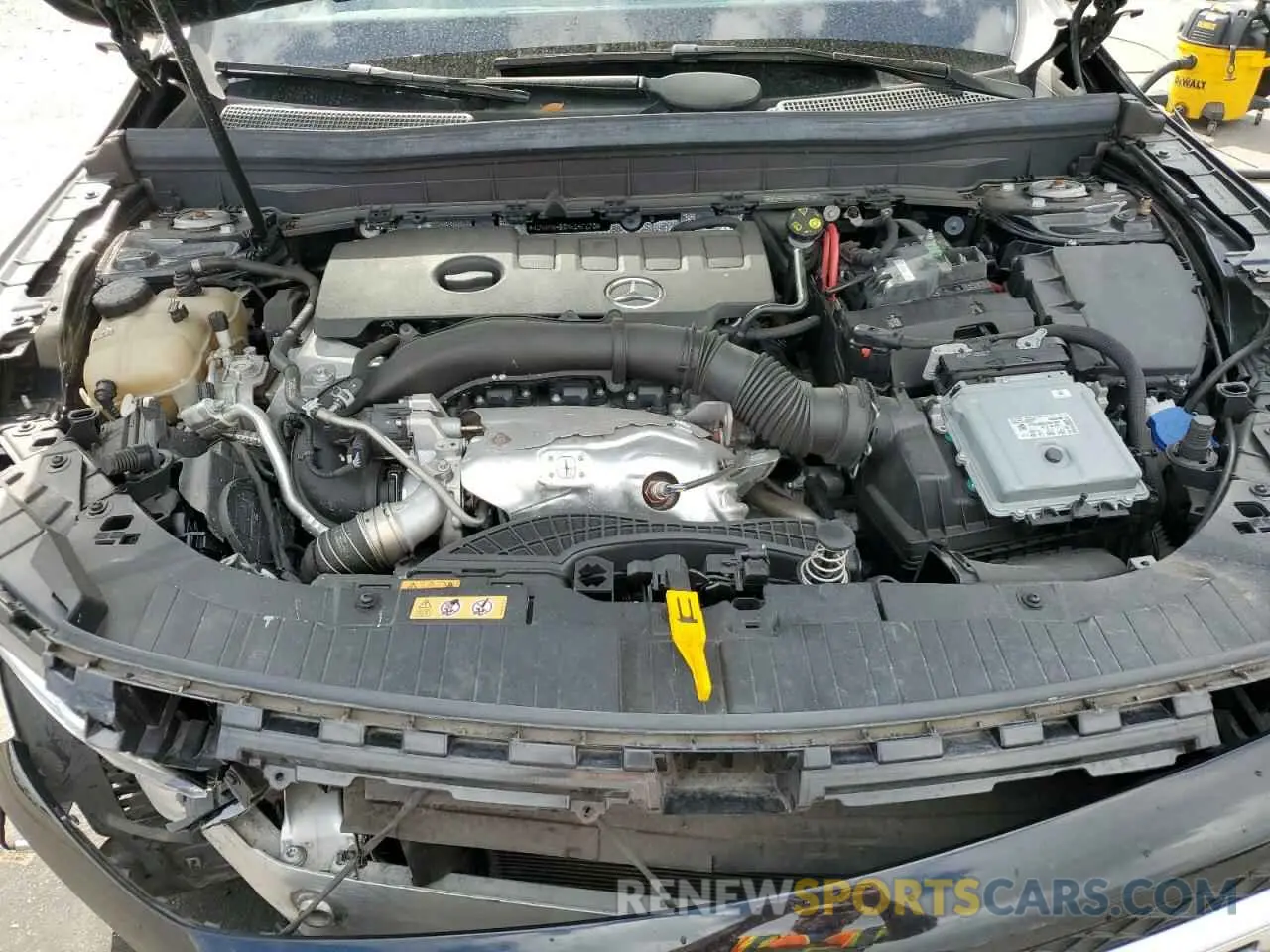 13 Photograph of a damaged car W1N4M4HB3MW147170 MERCEDES-BENZ GLB-CLASS 2021