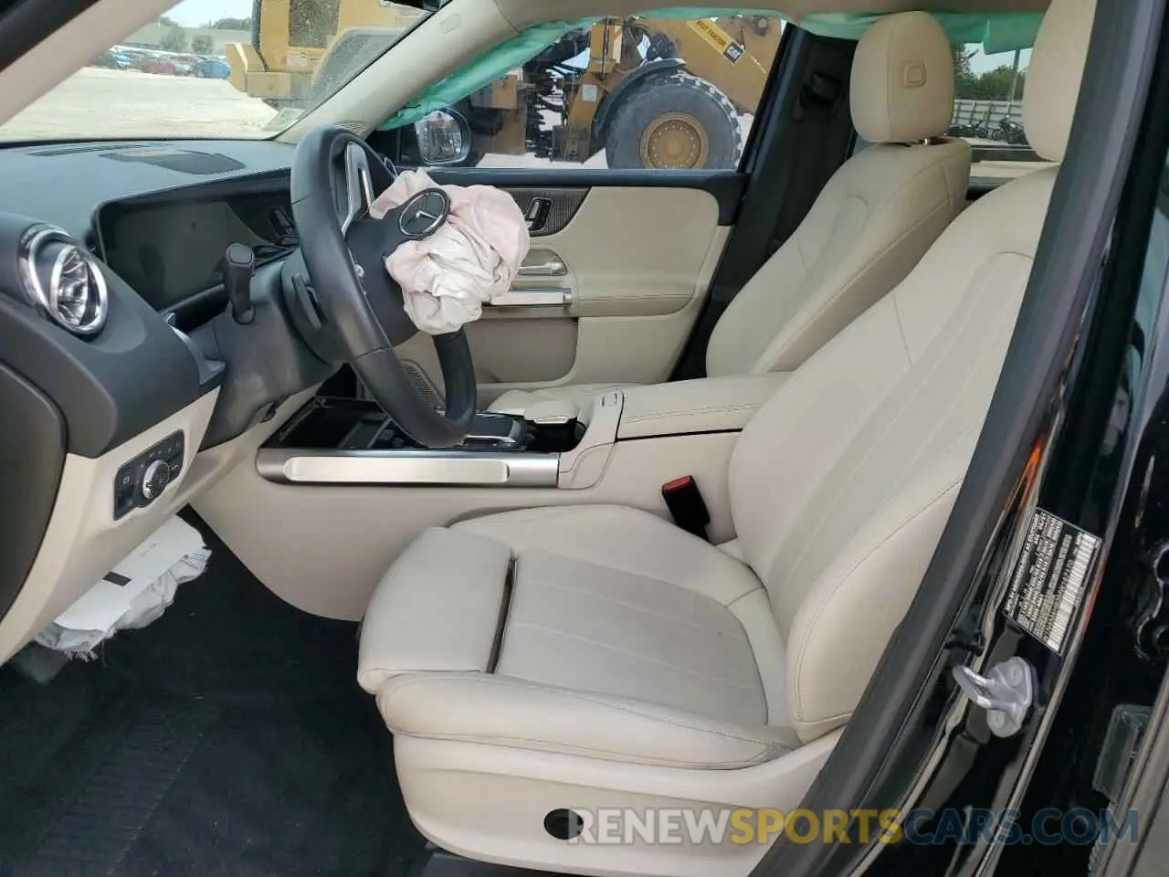 7 Photograph of a damaged car W1N4M4HB3MW147170 MERCEDES-BENZ GLB-CLASS 2021