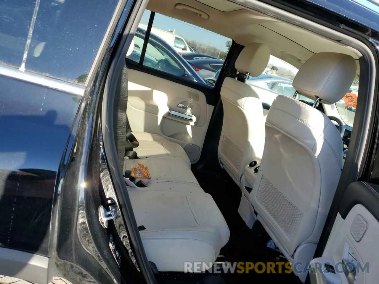 10 Photograph of a damaged car W1N4M4HB5MW102599 MERCEDES-BENZ GLB-CLASS 2021