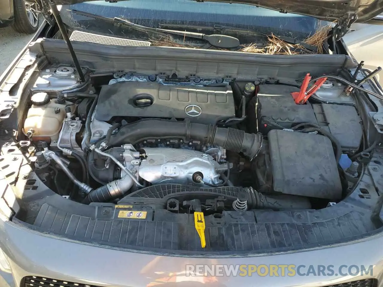 12 Photograph of a damaged car W1N4M4HB5MW103770 MERCEDES-BENZ GLB-CLASS 2021