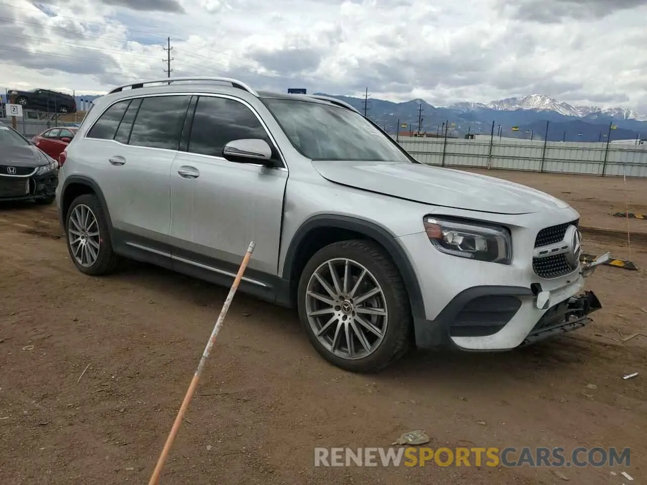 4 Photograph of a damaged car W1N4M4HB5MW135814 MERCEDES-BENZ GLB-CLASS 2021