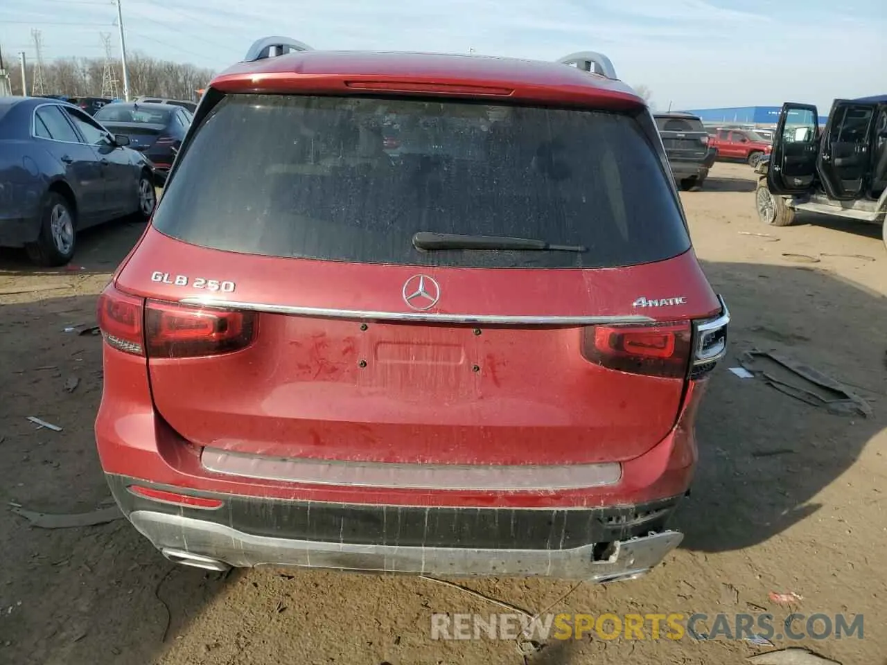 6 Photograph of a damaged car W1N4M4HB6MW102773 MERCEDES-BENZ GLB-CLASS 2021