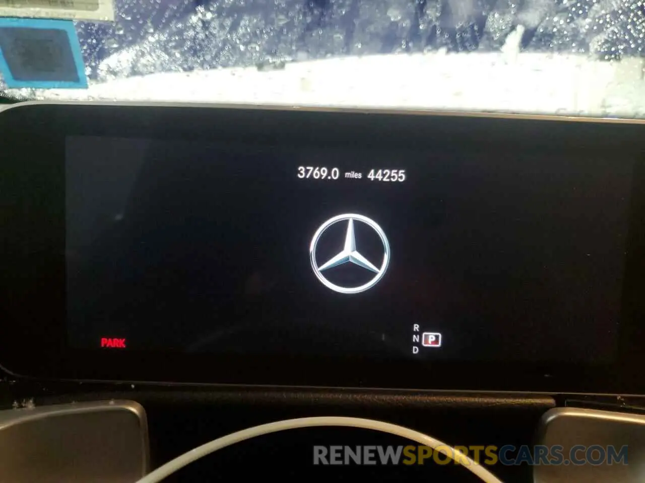 9 Photograph of a damaged car W1N4M4HB9MW113931 MERCEDES-BENZ GLB-CLASS 2021