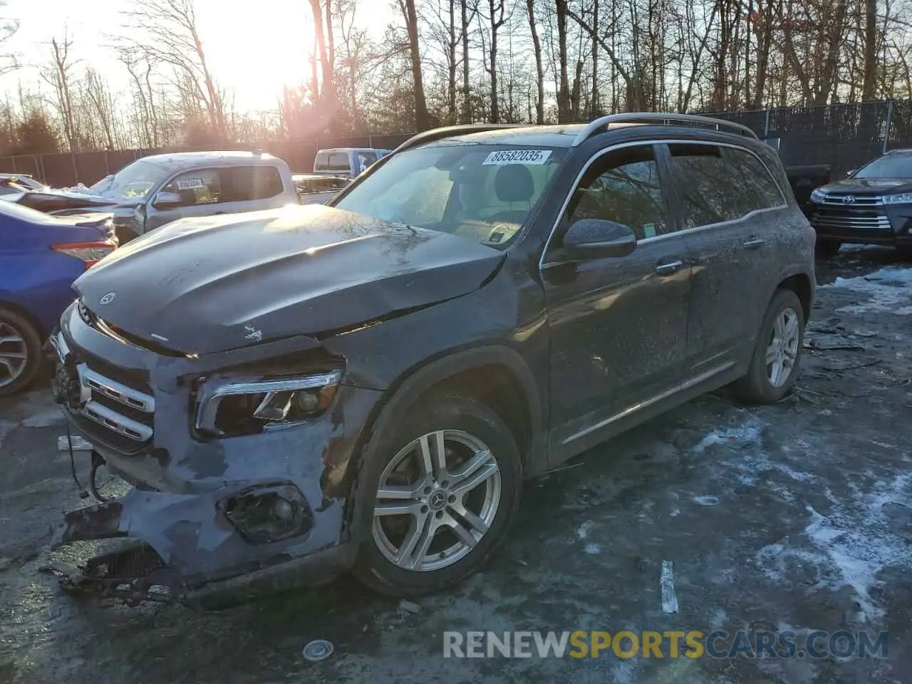 1 Photograph of a damaged car W1N4M4HBXMW125408 MERCEDES-BENZ GLB-CLASS 2021