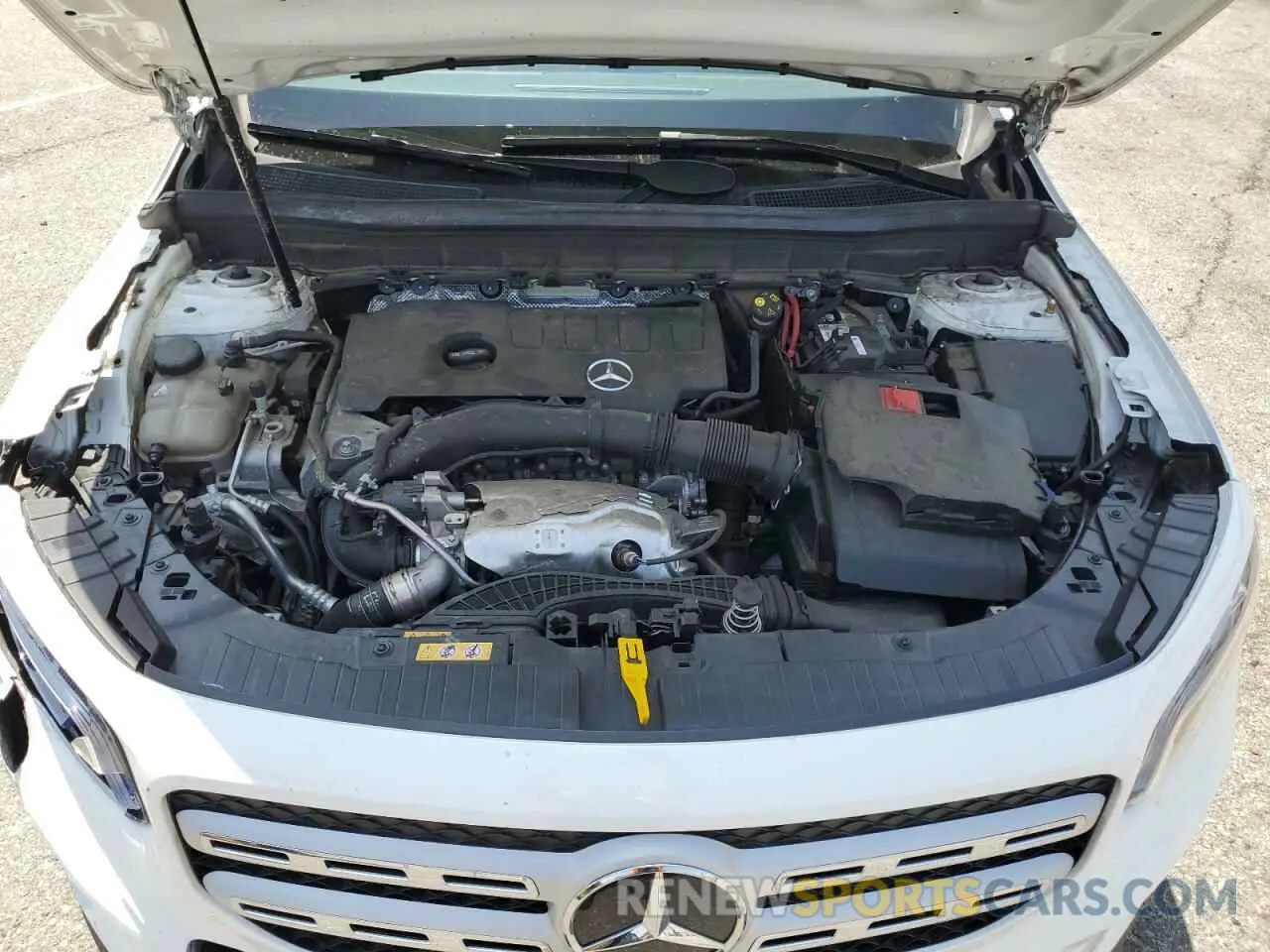 12 Photograph of a damaged car W1N4M4GB0NW250890 MERCEDES-BENZ GLB-CLASS 2022
