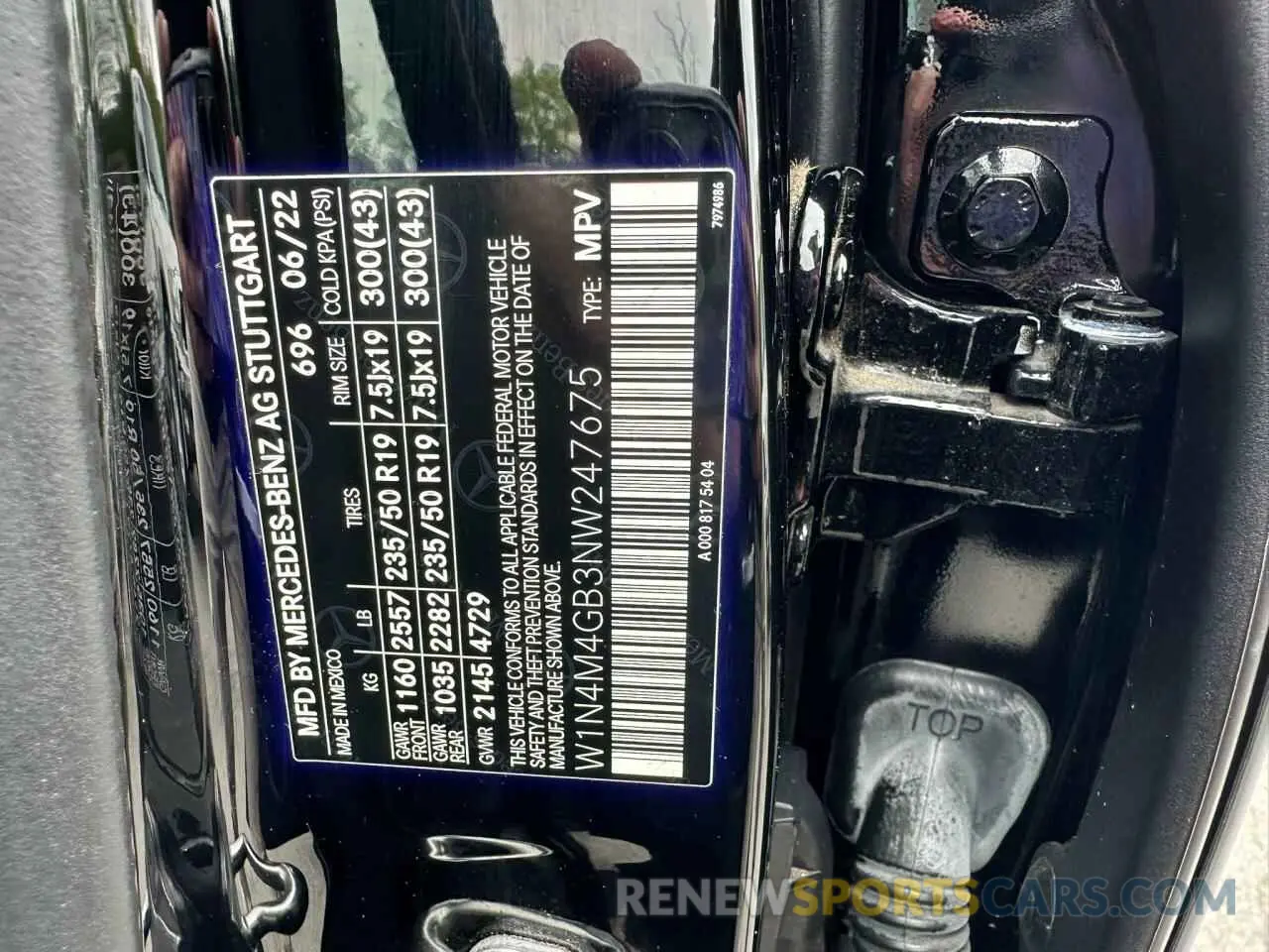 10 Photograph of a damaged car W1N4M4GB3NW247675 MERCEDES-BENZ GLB-CLASS 2022