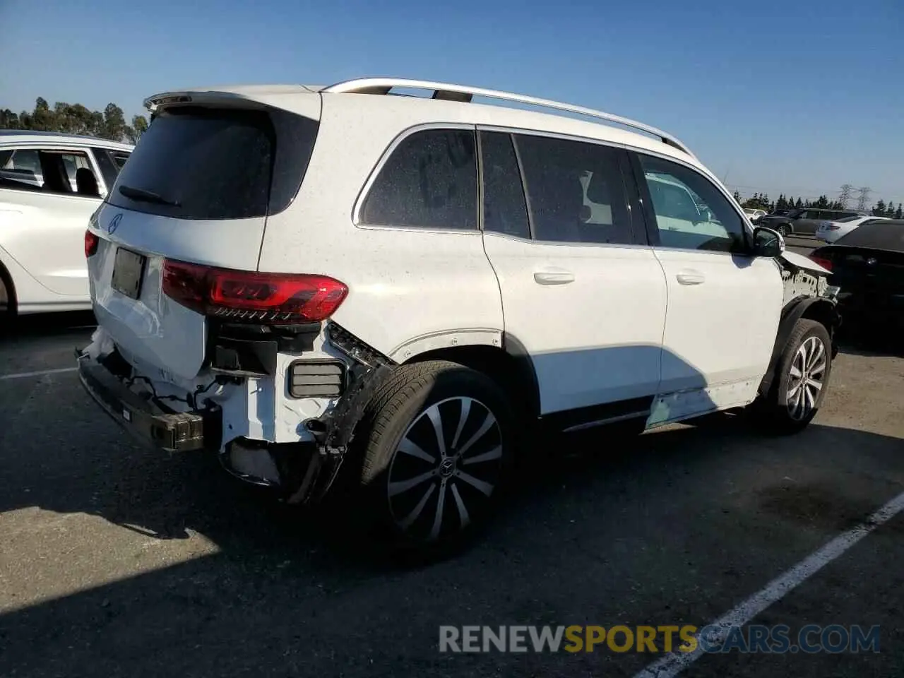 3 Photograph of a damaged car W1N4M4GB4NW190855 MERCEDES-BENZ GLB-CLASS 2022