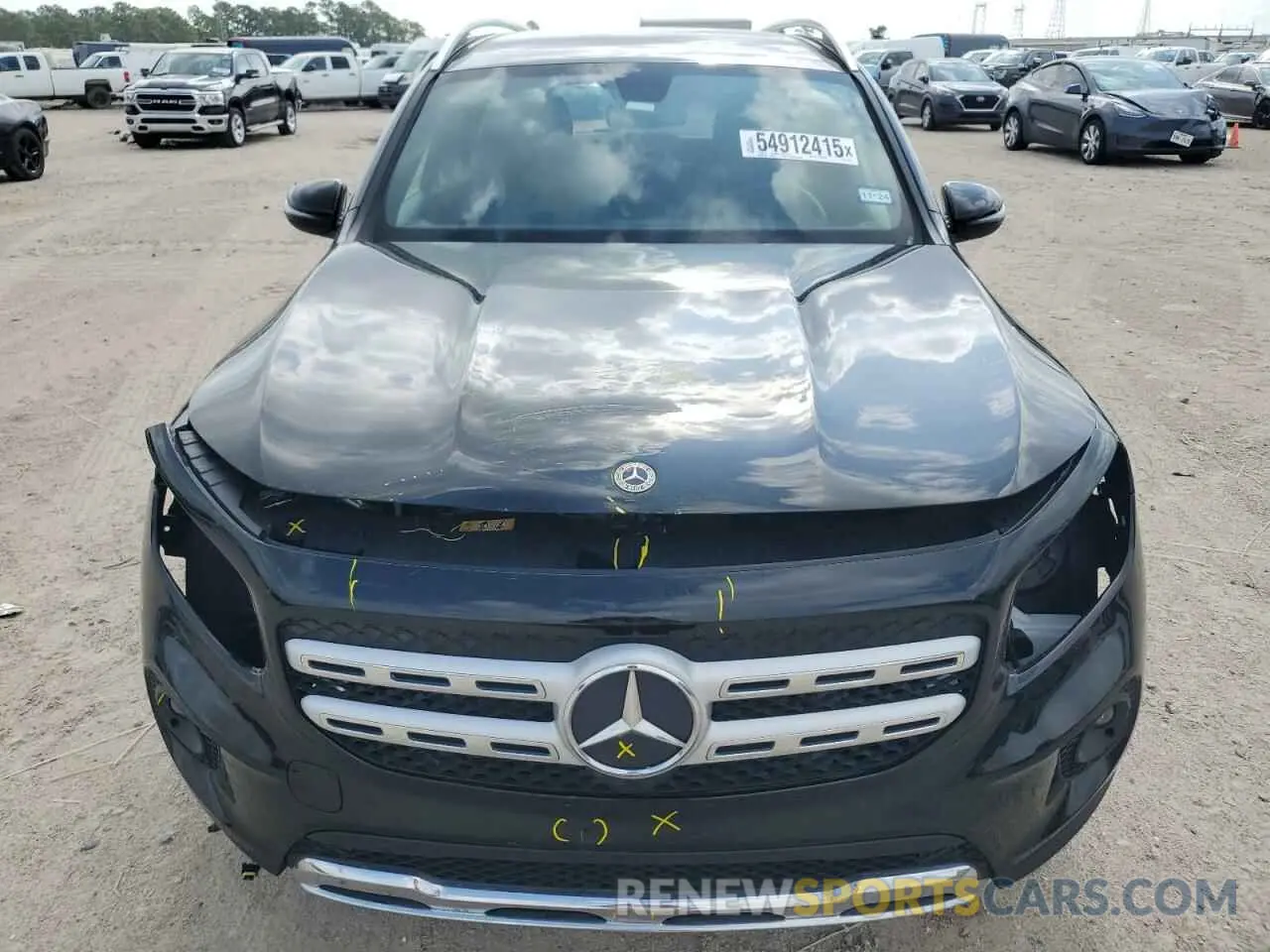5 Photograph of a damaged car W1N4M4GB7NW248764 MERCEDES-BENZ GLB-CLASS 2022
