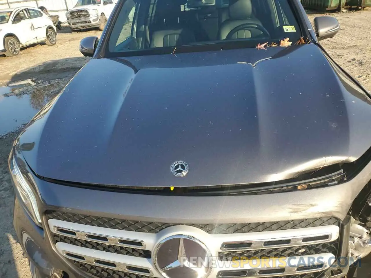 12 Photograph of a damaged car W1N4M4GB8NW200528 MERCEDES-BENZ GLB-CLASS 2022