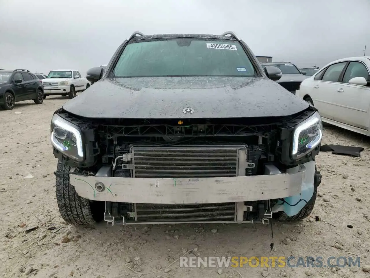 5 Photograph of a damaged car W1N4M4GB8NW259921 MERCEDES-BENZ GLB-CLASS 2022