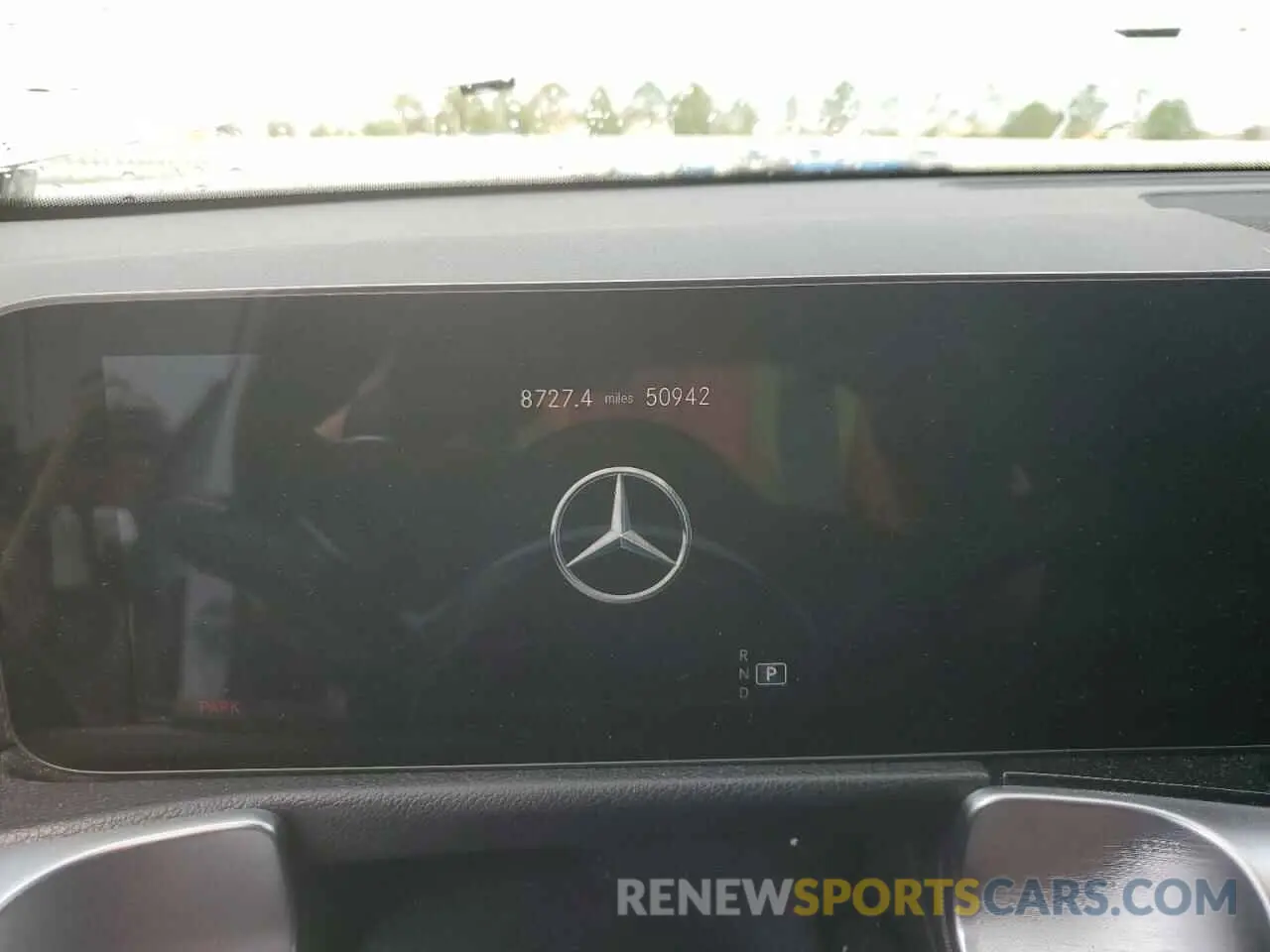 9 Photograph of a damaged car W1N4M4GBXNW176586 MERCEDES-BENZ GLB-CLASS 2022