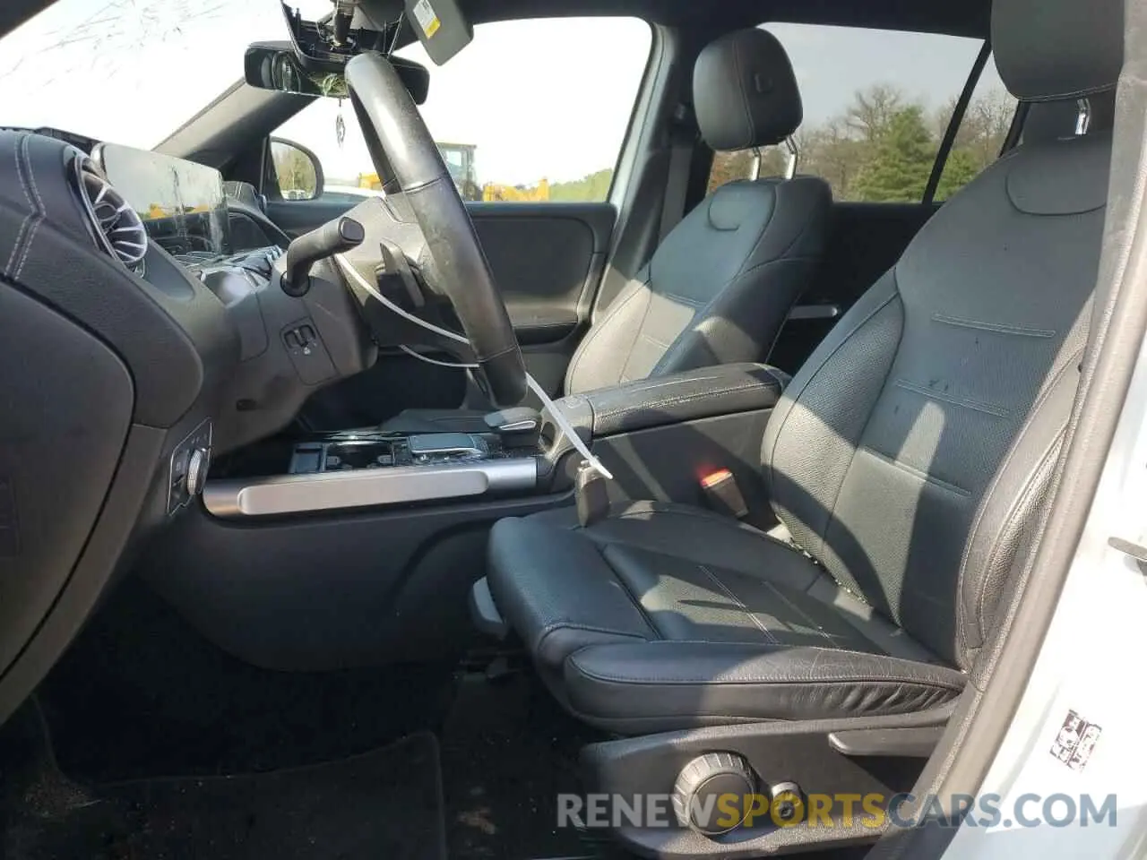 7 Photograph of a damaged car W1N4M4HB1NW204760 MERCEDES-BENZ GLB-CLASS 2022