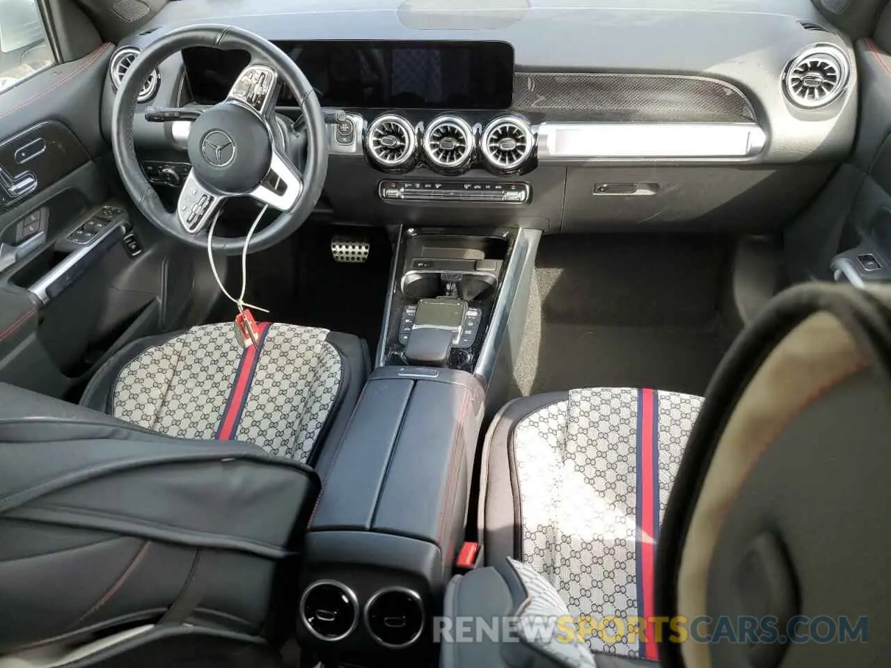 8 Photograph of a damaged car W1N4M4HB8NW237187 MERCEDES-BENZ GLB-CLASS 2022