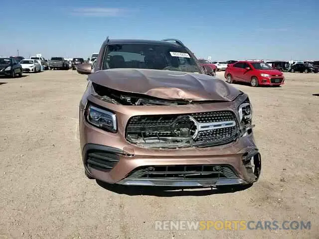 12 Photograph of a damaged car W1N4M4HB9NW197802 MERCEDES-BENZ GLB-CLASS 2022
