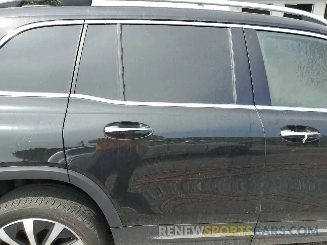 11 Photograph of a damaged car W1N4M4HB9NW239000 MERCEDES-BENZ GLB-CLASS 2022