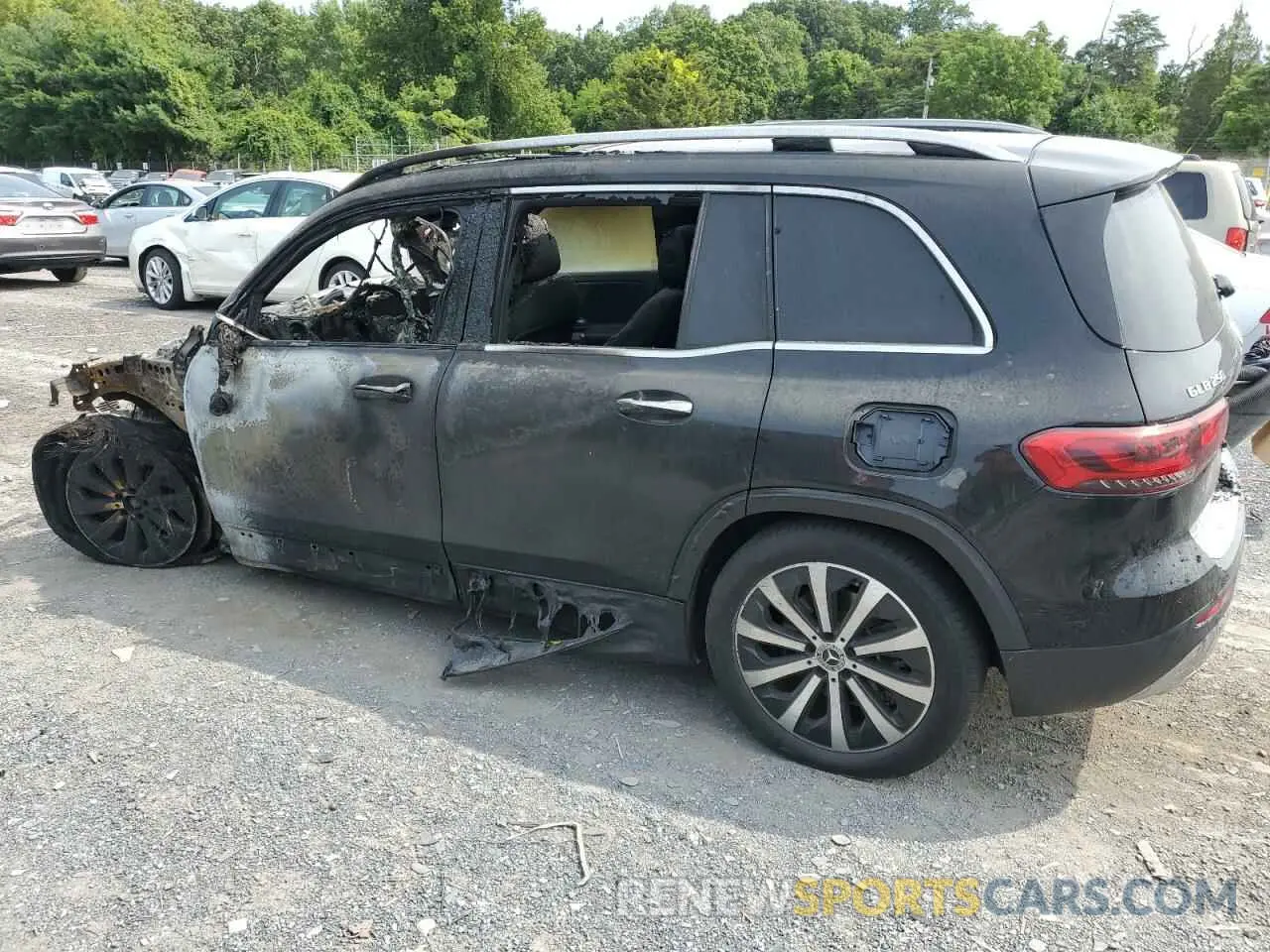 2 Photograph of a damaged car W1N4M4HB9NW239000 MERCEDES-BENZ GLB-CLASS 2022