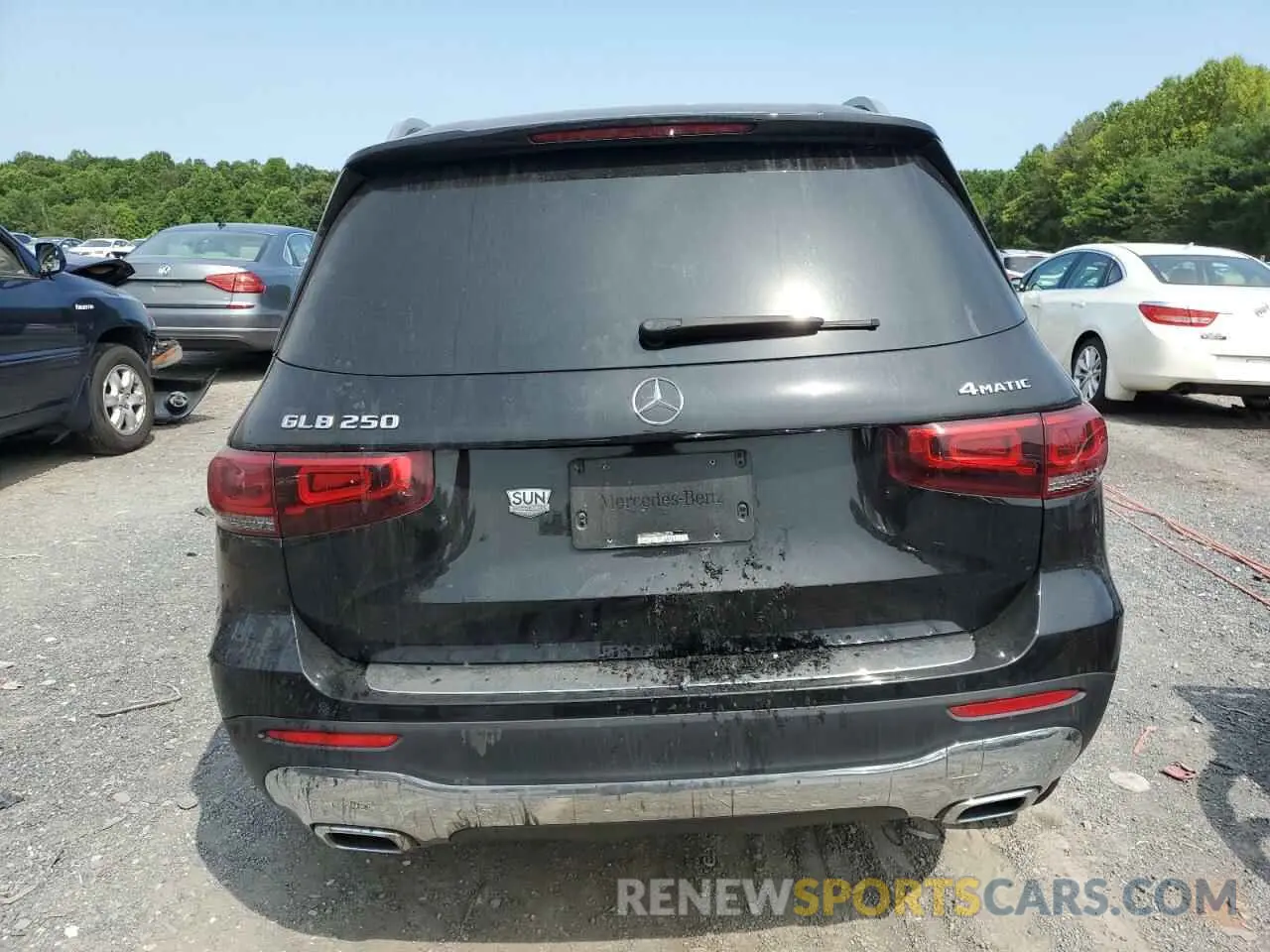 6 Photograph of a damaged car W1N4M4HB9NW239000 MERCEDES-BENZ GLB-CLASS 2022