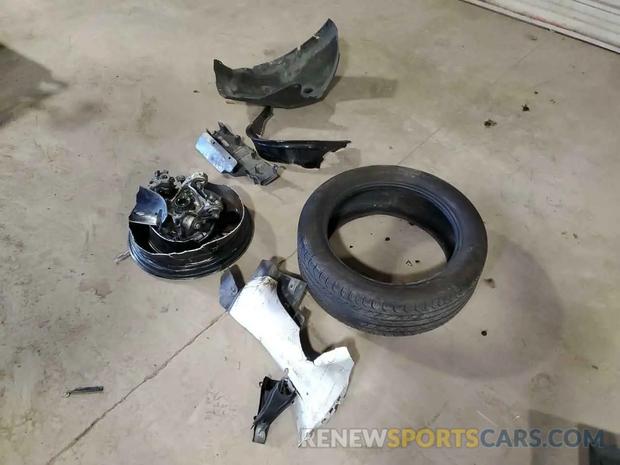 12 Photograph of a damaged car W1N4M4HB9NW246934 MERCEDES-BENZ GLB-CLASS 2022