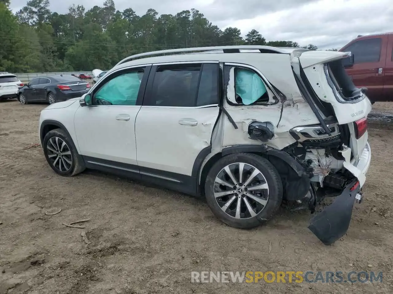 2 Photograph of a damaged car W1N4M4GB7PW317102 MERCEDES-BENZ GLB-CLASS 2023