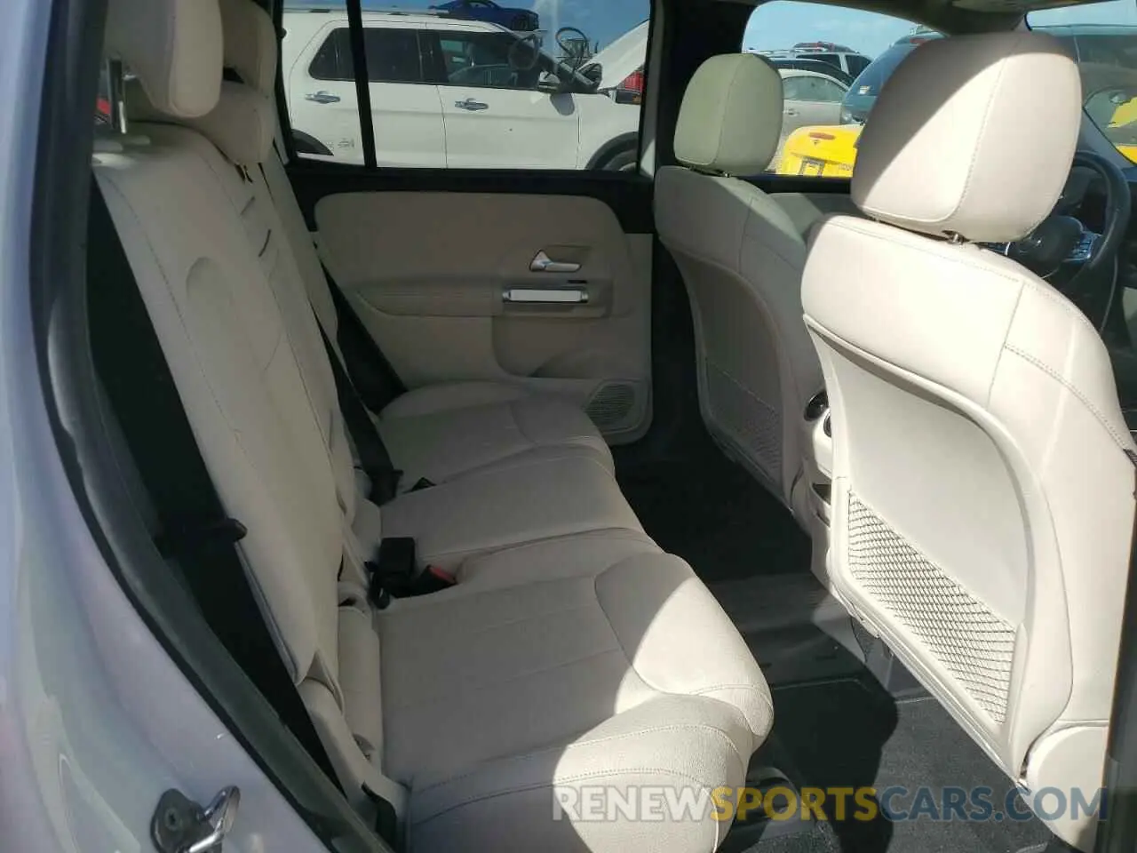 11 Photograph of a damaged car W1N4M4GB9PW328957 MERCEDES-BENZ GLB-CLASS 2023
