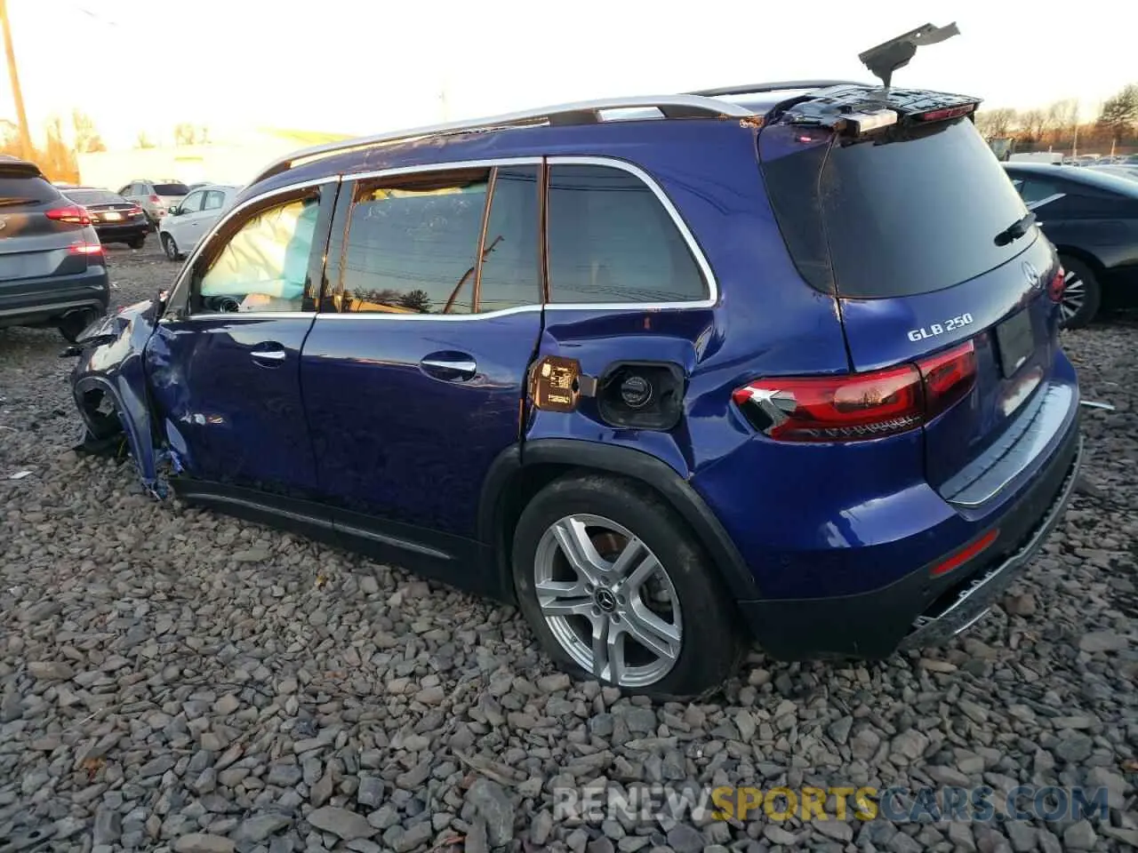 2 Photograph of a damaged car W1N4M4HB1PW294771 MERCEDES-BENZ GLB-CLASS 2023