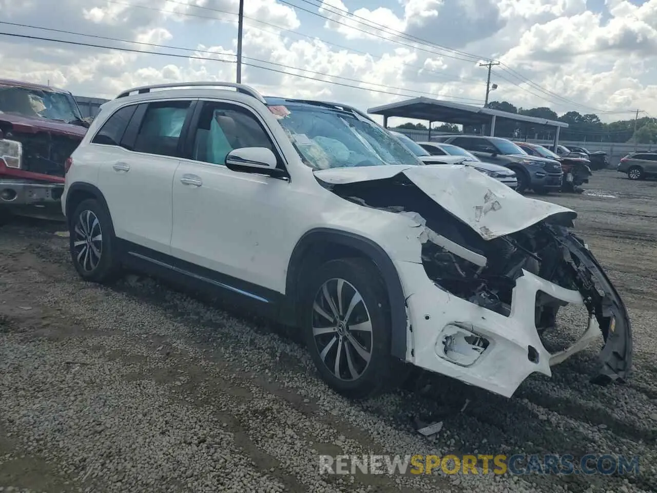 4 Photograph of a damaged car W1N4M4HB3PW287062 MERCEDES-BENZ GLB-CLASS 2023