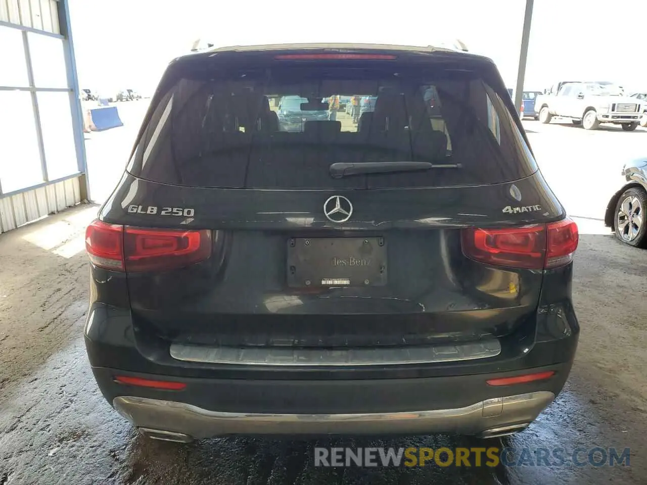 6 Photograph of a damaged car W1N4M4HB4PW310039 MERCEDES-BENZ GLB-CLASS 2023