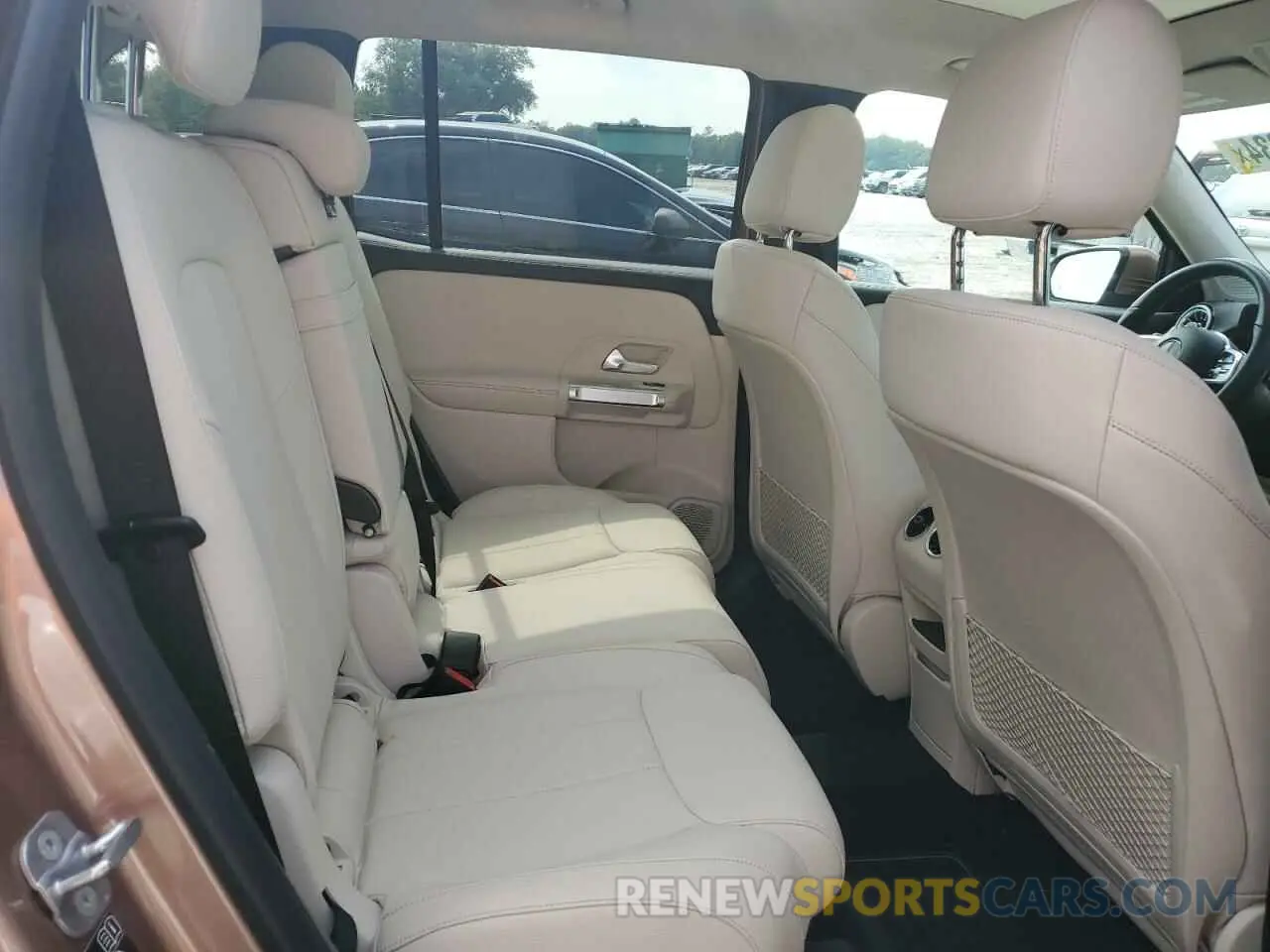 11 Photograph of a damaged car W1N4M4HB7PW328633 MERCEDES-BENZ GLB-CLASS 2023