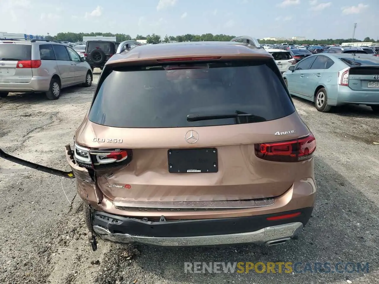 6 Photograph of a damaged car W1N4M4HB7PW328633 MERCEDES-BENZ GLB-CLASS 2023