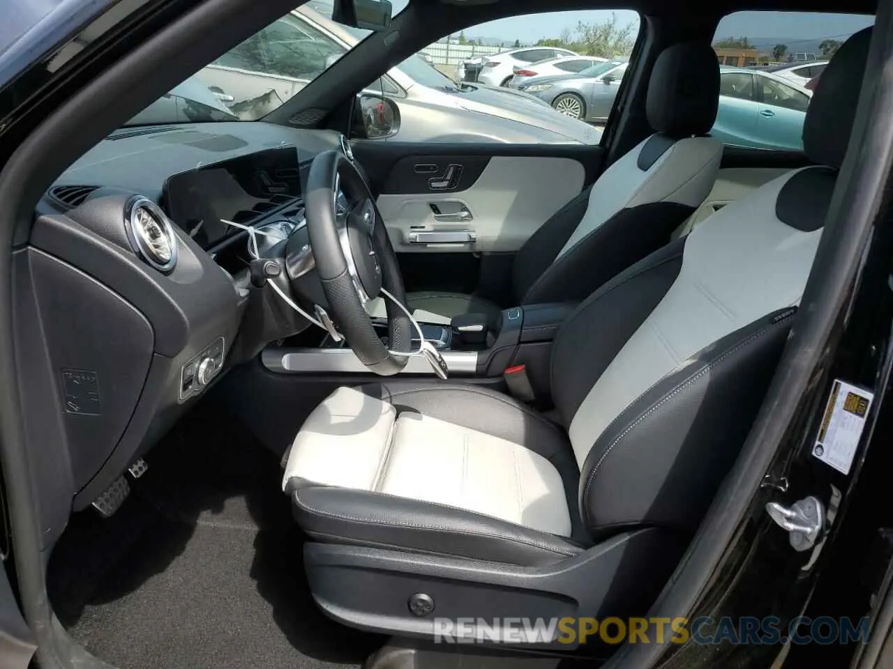 7 Photograph of a damaged car W1N4M4HBXPW288676 MERCEDES-BENZ GLB-CLASS 2023