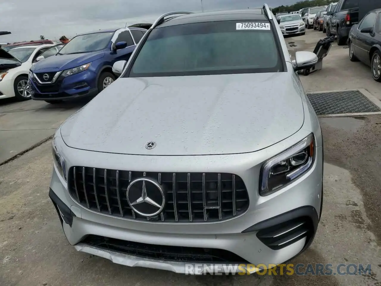 5 Photograph of a damaged car W1N4M5BB6PW311854 MERCEDES-BENZ GLB-CLASS 2023
