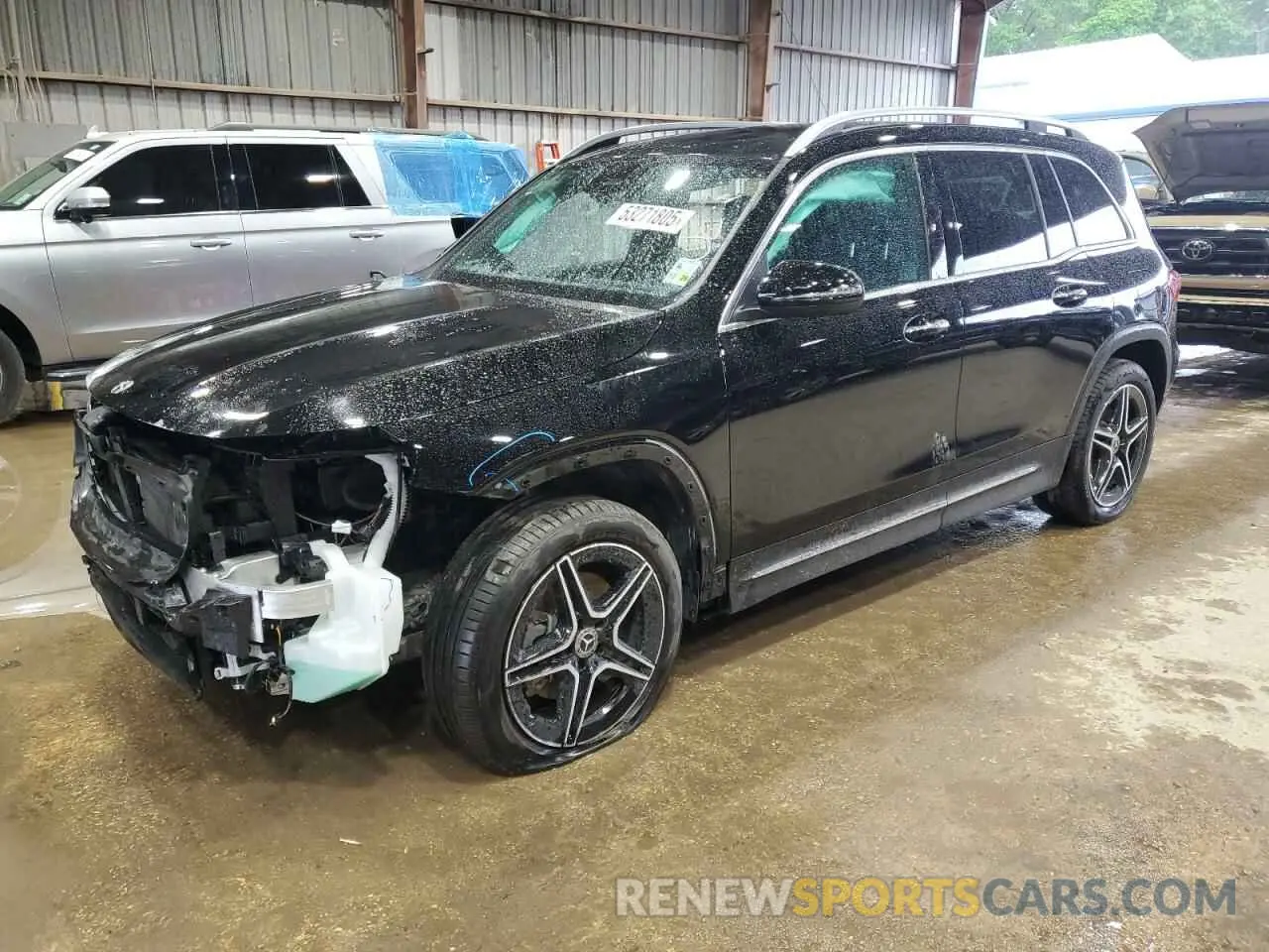 1 Photograph of a damaged car W1N4M4GB0RW342801 MERCEDES-BENZ GLB-CLASS 2024
