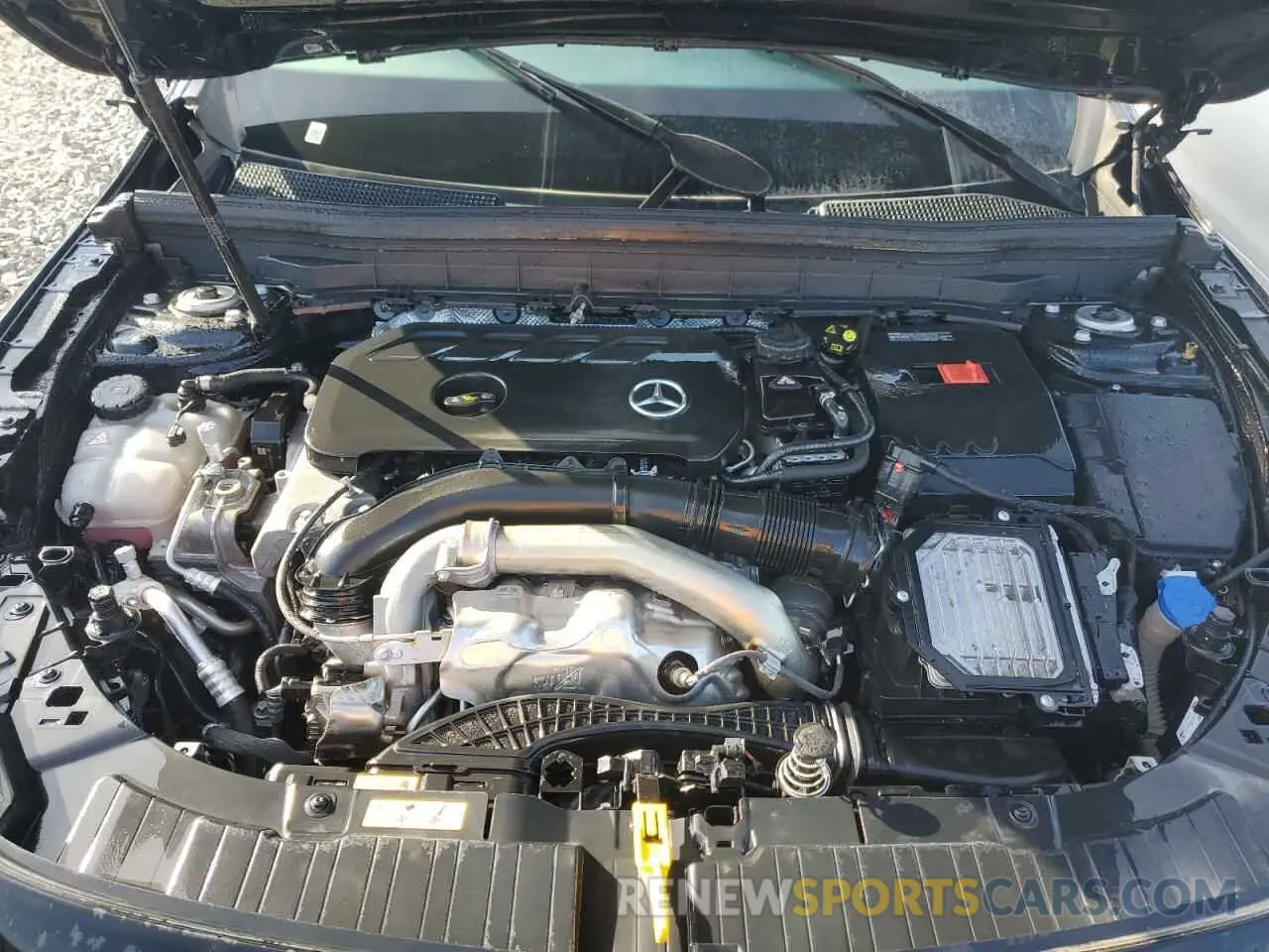 12 Photograph of a damaged car W1N4M4GB2RW379820 MERCEDES-BENZ GLB-CLASS 2024