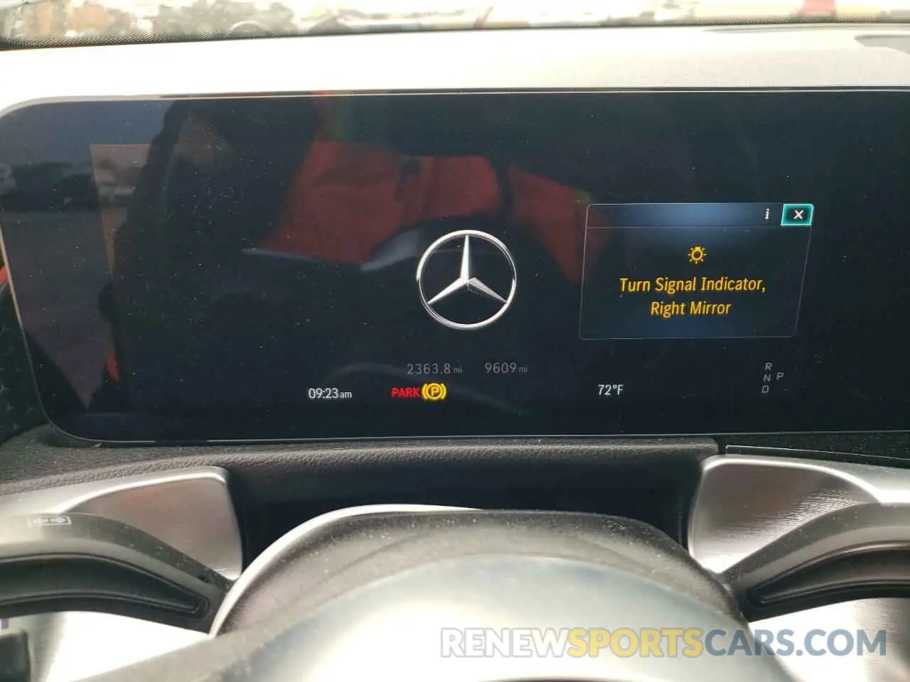 9 Photograph of a damaged car W1N4M4GB7RW354430 MERCEDES-BENZ GLB-CLASS 2024
