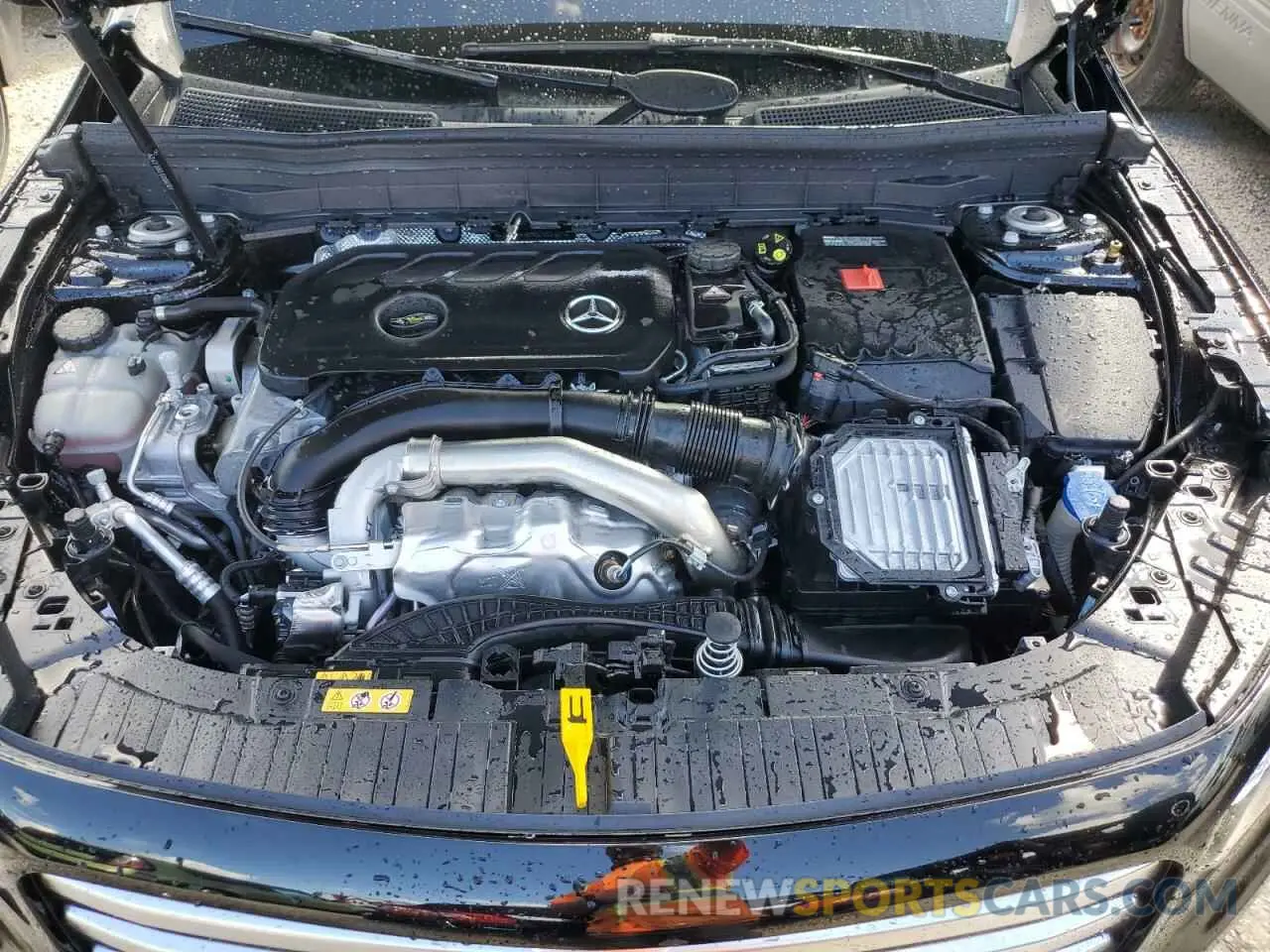 12 Photograph of a damaged car W1N4M4HB0RW352467 MERCEDES-BENZ GLB-CLASS 2024