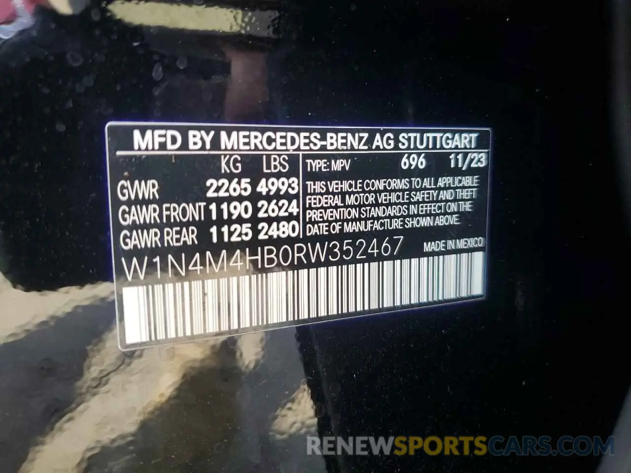 14 Photograph of a damaged car W1N4M4HB0RW352467 MERCEDES-BENZ GLB-CLASS 2024