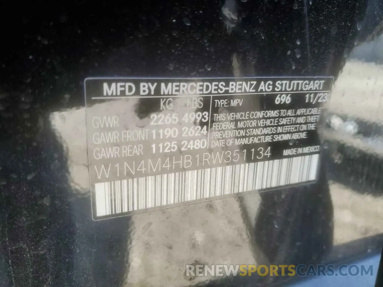 13 Photograph of a damaged car W1N4M4HB1RW351134 MERCEDES-BENZ GLB-CLASS 2024