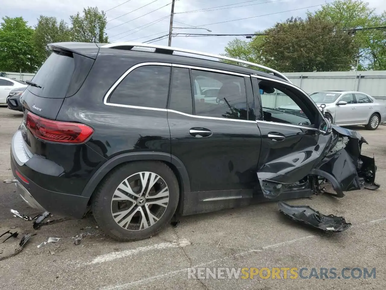 3 Photograph of a damaged car W1N4M4HB3RW352270 MERCEDES-BENZ GLB-CLASS 2024