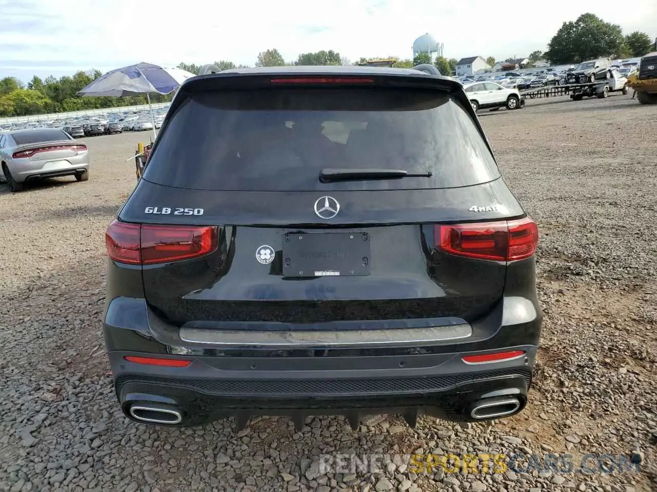 6 Photograph of a damaged car W1N4M4HB4RW350592 MERCEDES-BENZ GLB-CLASS 2024