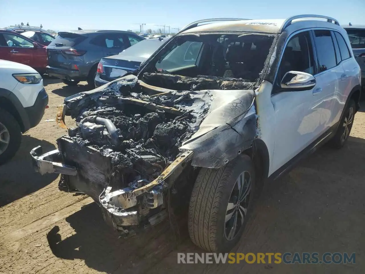 1 Photograph of a damaged car W1N4M4HB4RW350754 MERCEDES-BENZ GLB-CLASS 2024