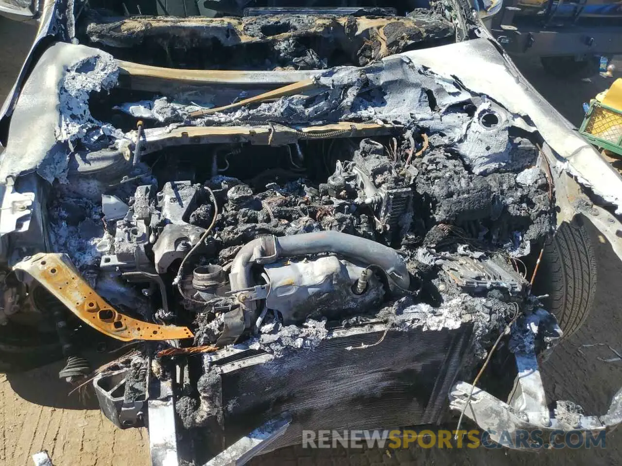 11 Photograph of a damaged car W1N4M4HB4RW350754 MERCEDES-BENZ GLB-CLASS 2024