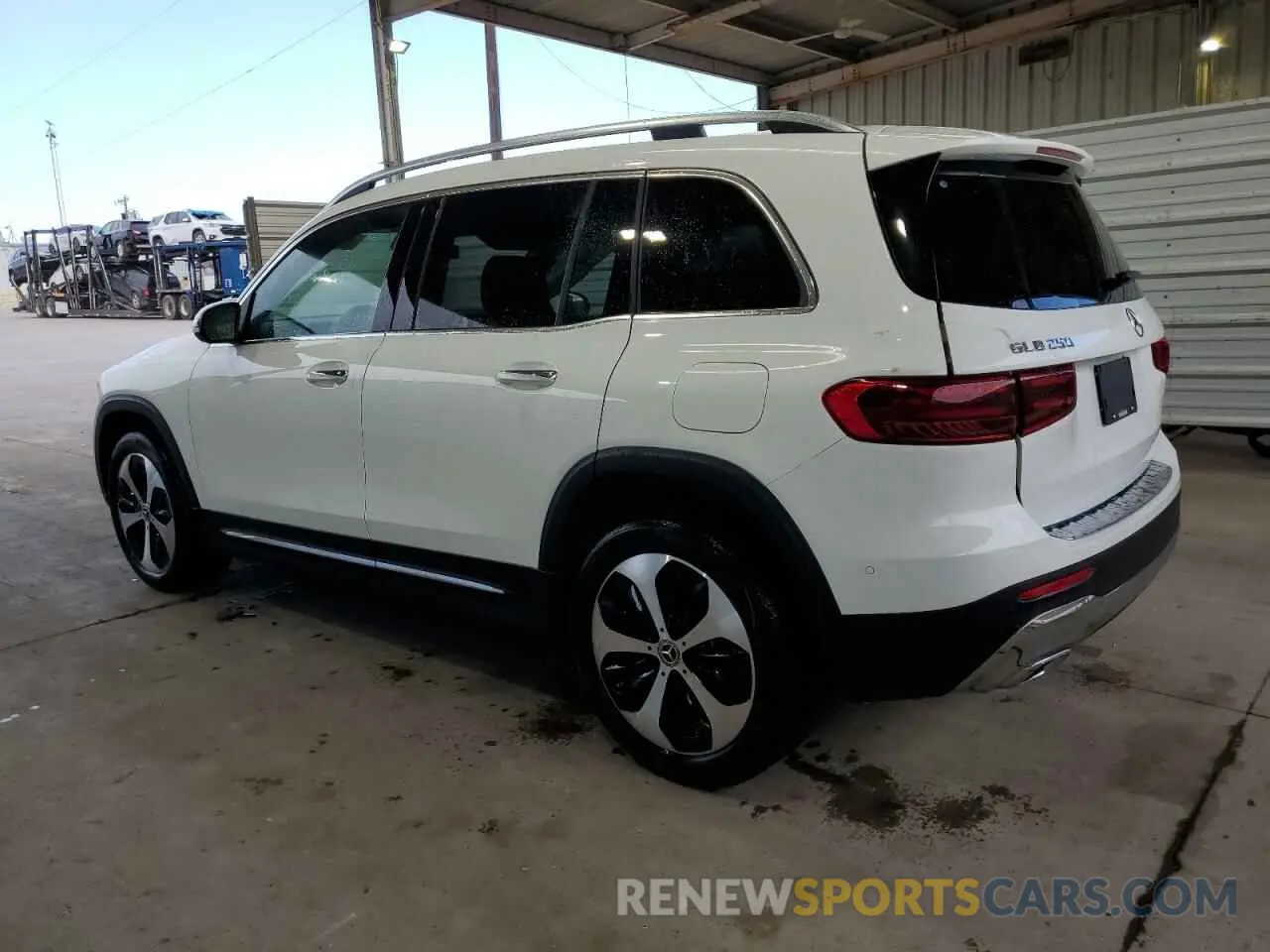 2 Photograph of a damaged car W1N4M4GB3SW383610 MERCEDES-BENZ GLB-CLASS 2025