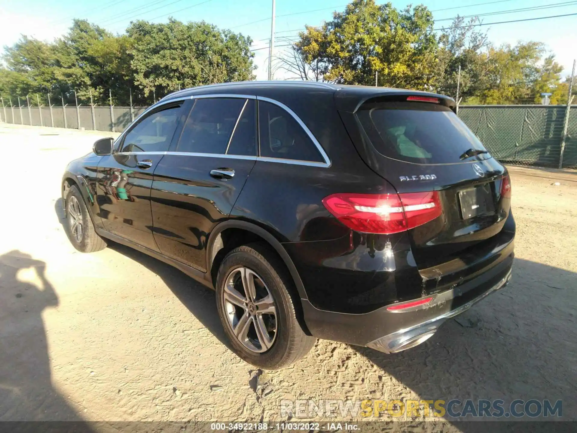 3 Photograph of a damaged car WDC0G4JB0KV154856 MERCEDES-BENZ GLC 2019